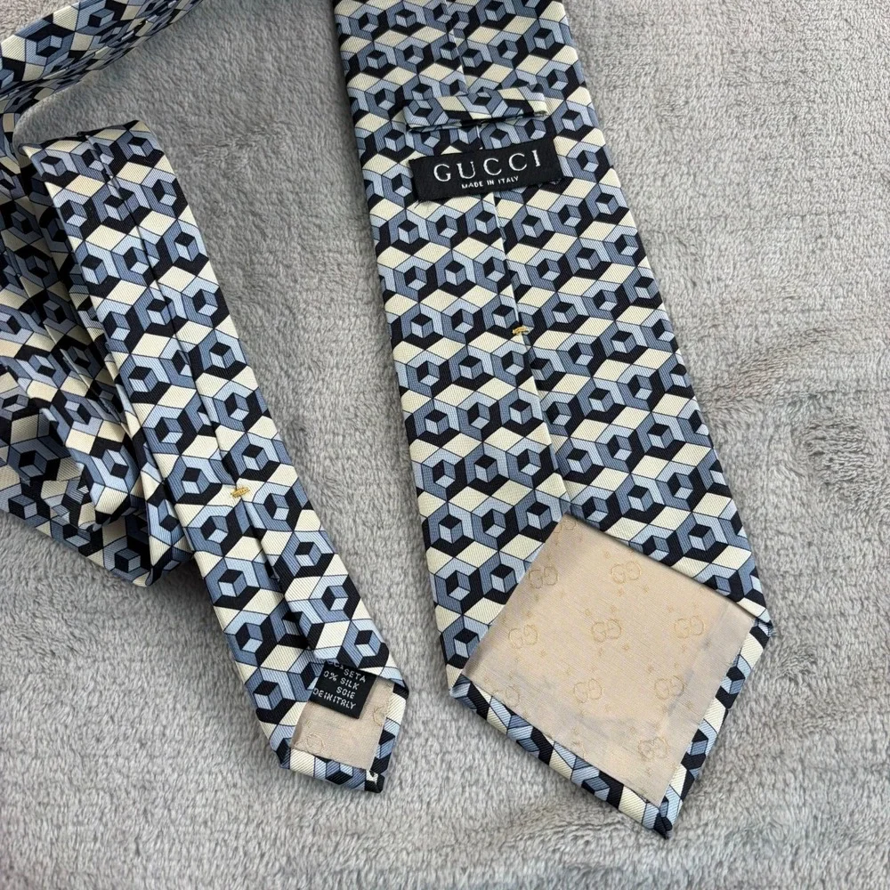 Vintage Gucci Silk‎ Tie Hexagon Geometric Made in Italy Monogram Designer NWOT
